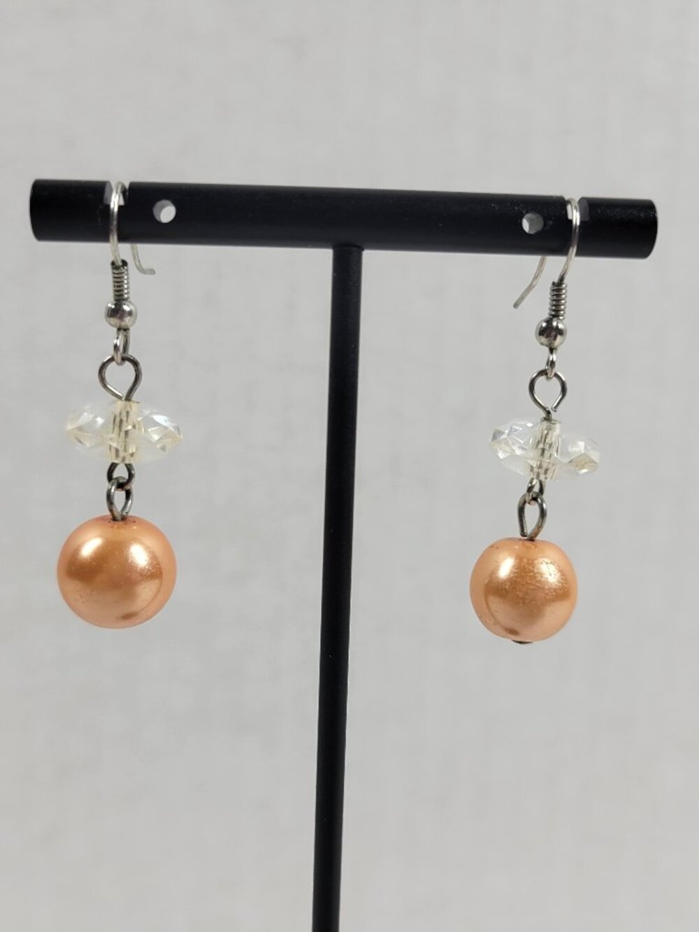 Vintage Peach Faux Pearl Dangle Earrings Clear Faceted Lucite Bead Hook E137E